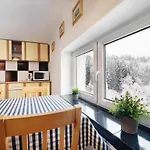 Homestay Pod Losiem