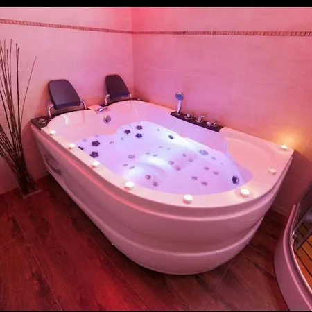 Pod Losiem Homestay *