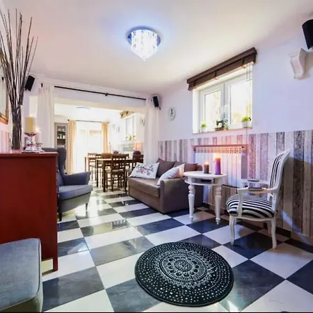 Pod Losiem Pansiyon Krynica Zdroj