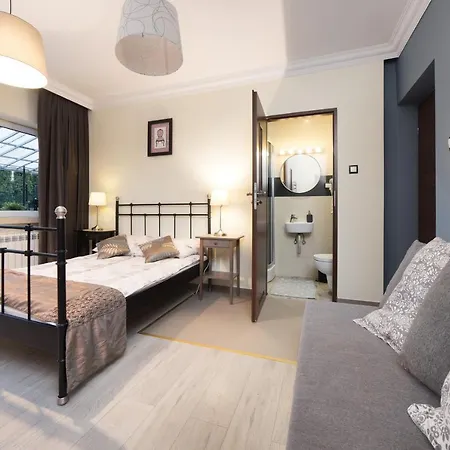 Pod Losiem Δωμάτια σε οικογενειακή κατοικία