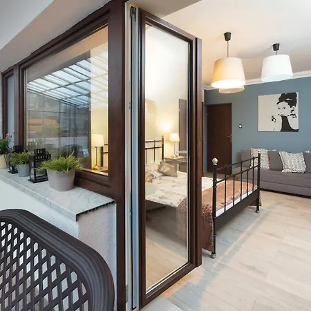 Δωμάτια σε οικογενειακή κατοικία Pod Losiem