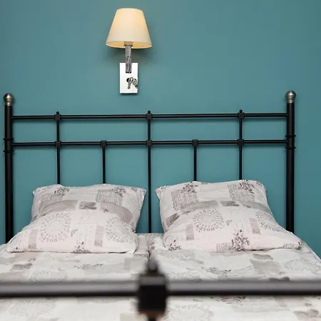 Δωμάτια σε οικογενειακή κατοικία Pod Losiem *