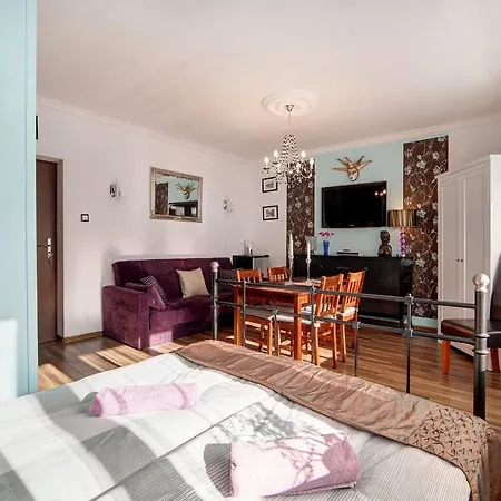 Homestay Pod Losiem