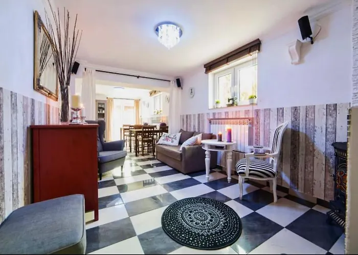 Pod Losiem Pansiyon Krynica Zdroj